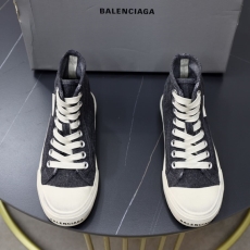 Balenciaga Sneakers